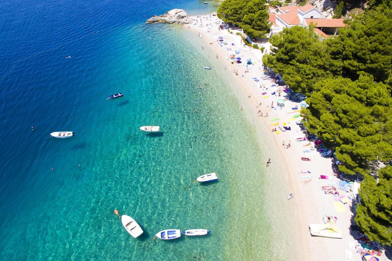 Apartments With A Parking Space Brela, Makarska - 6043 Ngoại thất bức ảnh