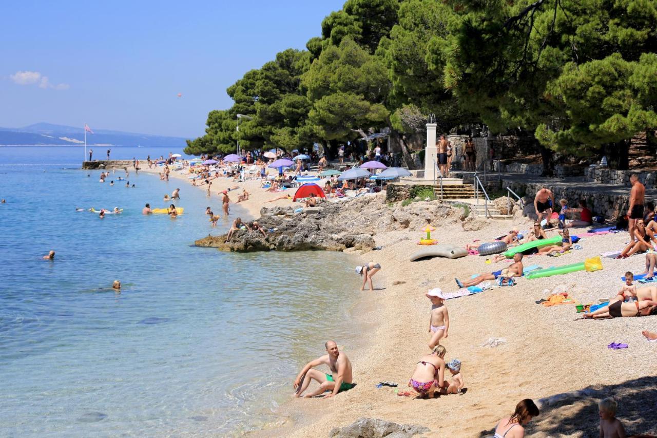 Apartments With A Parking Space Brela, Makarska - 6043 Ngoại thất bức ảnh