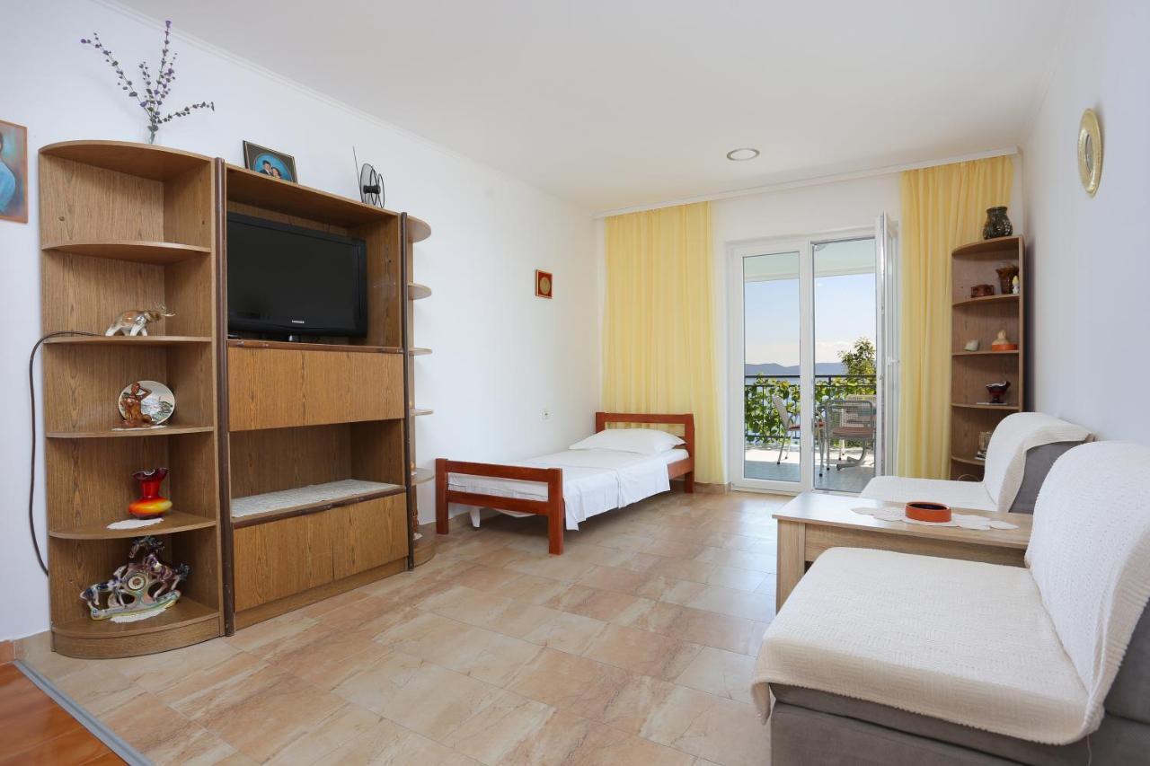 Apartments With A Parking Space Brela, Makarska - 6043 Ngoại thất bức ảnh