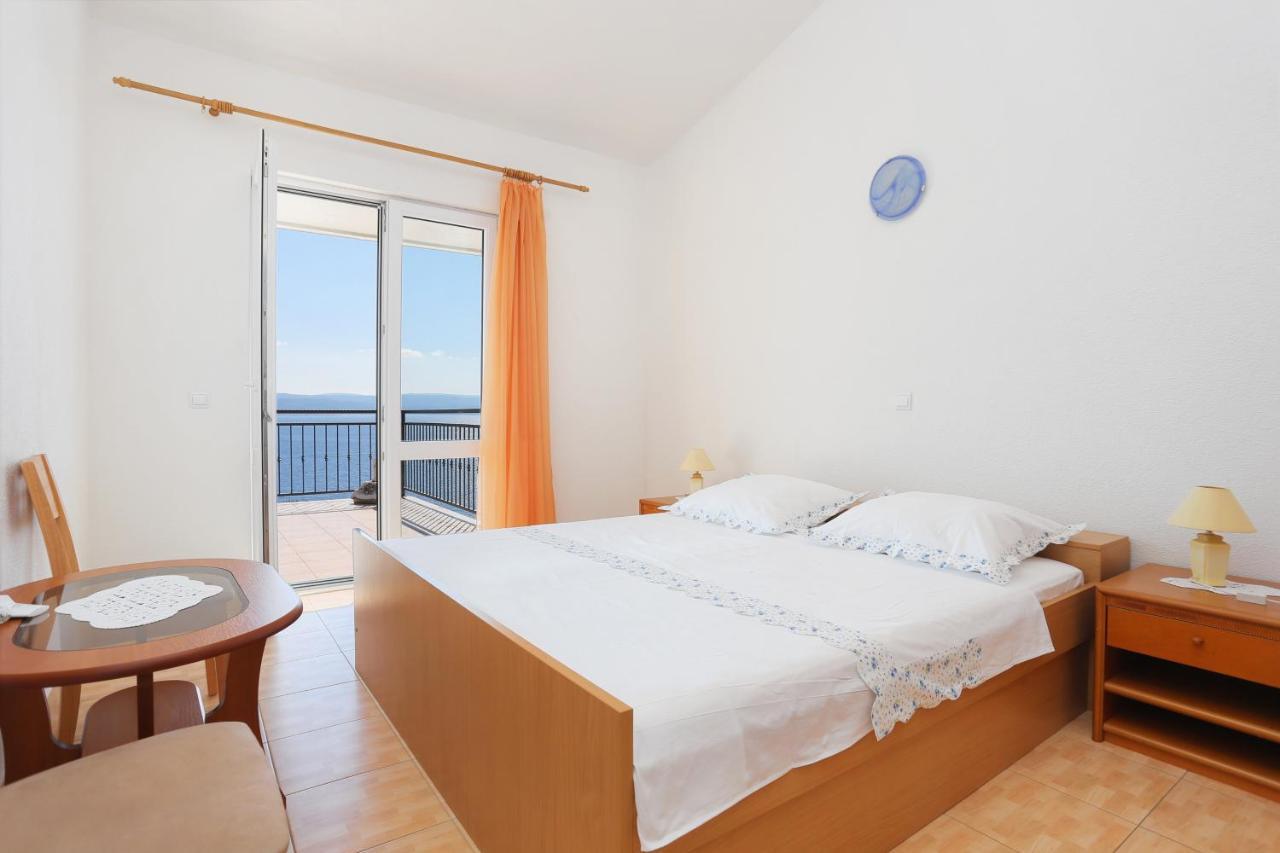 Apartments With A Parking Space Brela, Makarska - 6043 Ngoại thất bức ảnh