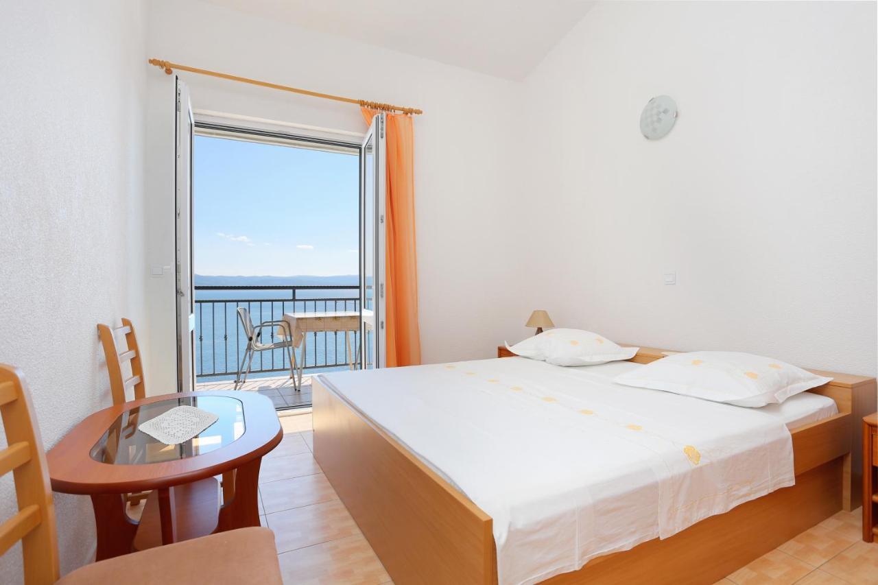 Apartments With A Parking Space Brela, Makarska - 6043 Ngoại thất bức ảnh
